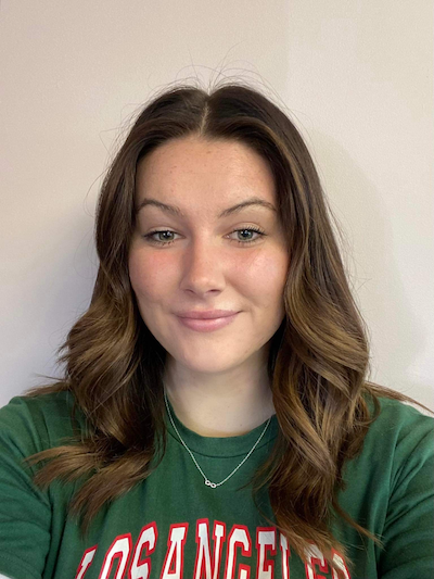 Laura - Junior Emerging Stylist